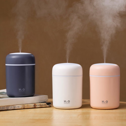Portable Air Humidifier Aroma Essential Oil Diffuser for Car & Home